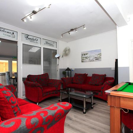 Luxury Hot Tub Entertainment Room Central Park Peterborough Zewnętrze zdjęcie