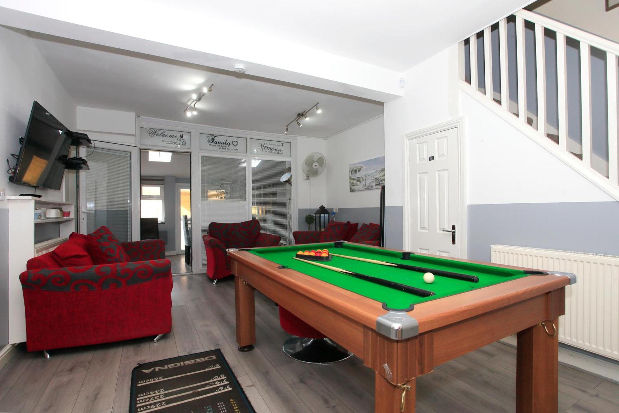 Luxury Hot Tub Entertainment Room Central Park Peterborough Zewnętrze zdjęcie